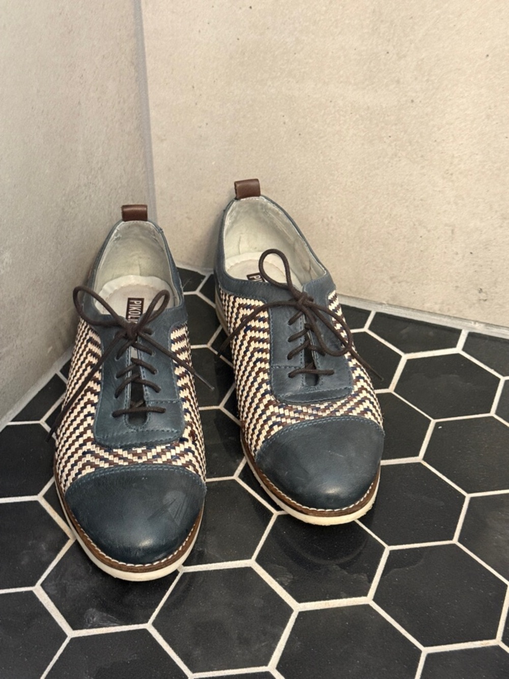 Pikolinos Women's Royal Woven Oxford Lace Up Shoes Size 38 / 7.5